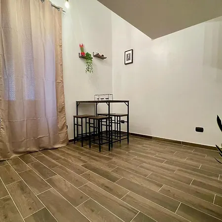 San Gennaro Sanita, In *